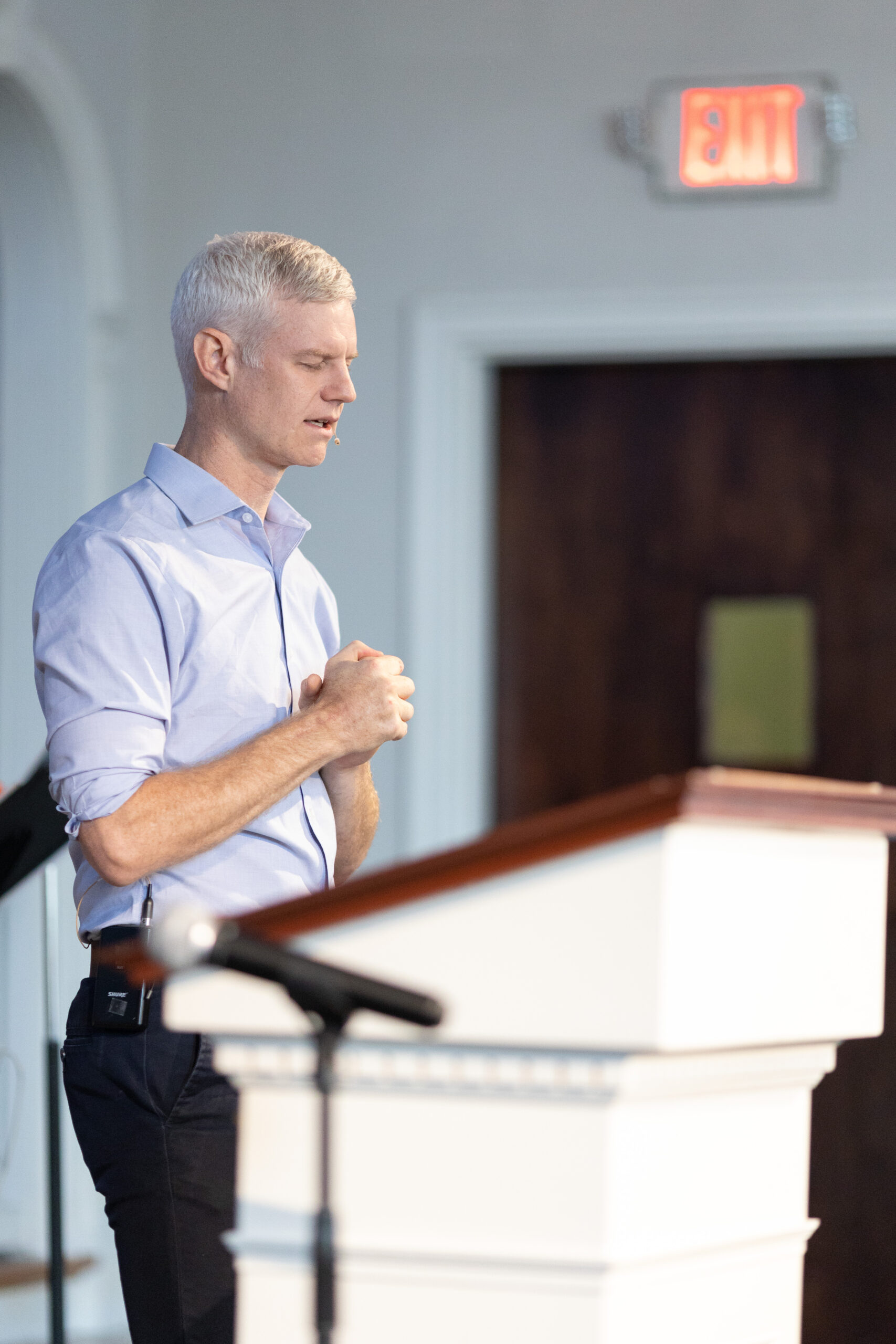 Lead Pastor Stephen Sharkey preaching